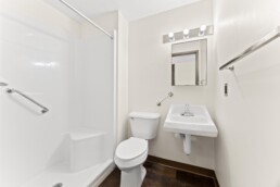 Lamplighter Manor - apartment interior