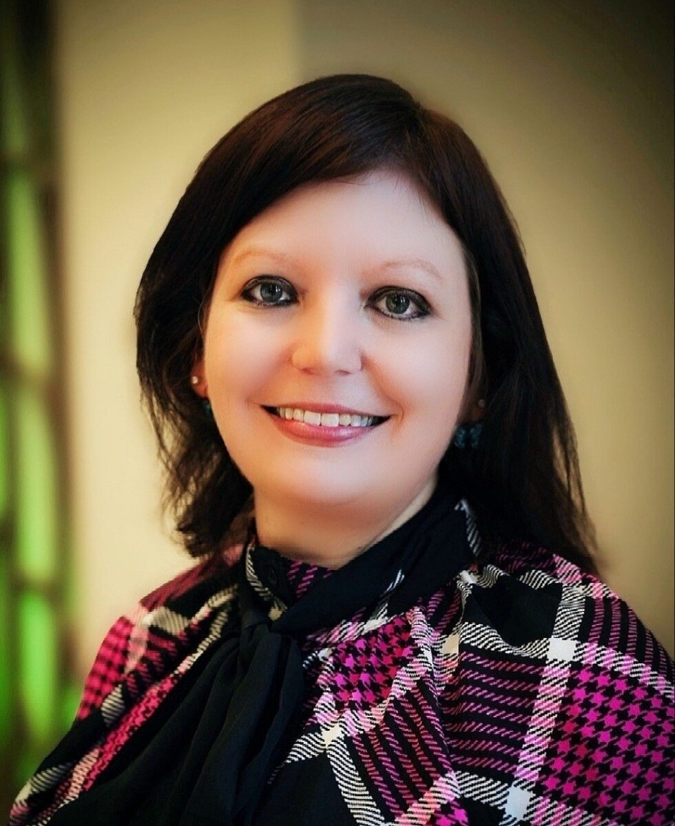 Professional portrait of Jennifer Schreifels